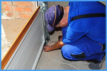 Eagle Garage Door Service North Miami, FL 786-353-1358 - serv-gr-rep-37m