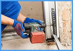 Eagle Garage Door Service North Miami, FL 786-353-1358 - serv-sid-rep-gr-37m